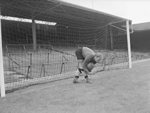 00226 Prints: Football Wolverhampton Wanderers Goalkeeper Bert Williams August 1950