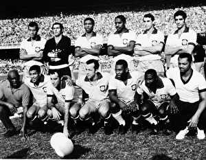 World Cup Prints: Football World Cup 1970 Brazil World Cup Football Team Back Row