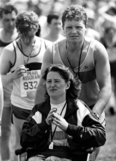 Footballer Paul Gascoigne - Gazza Paul Gascoigne completes the Great North Run