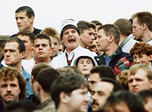 00222 Prints: Footballer Paul Gascoigne - Gazza Paul Gascoigne mingles amongst the Newcastle