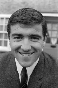 00803 Prints: Footballer Terry Venables on his way to work using public transport in London