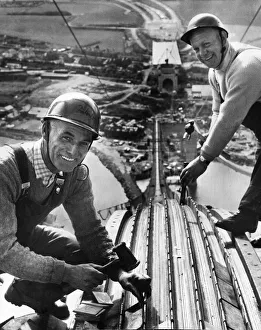 00896 Prints: The Forth Road bridge from South Queensferry to North Queensferry, during construction