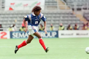 00952 Prints: France 3-1 Bulgaria, Euro 1996 Group B match at St James Park, Newcastle