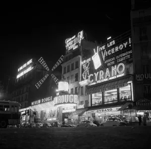 00538 Prints: France Paris May 1960 Famous cabaret nightclub The Moulin Rouge photographed