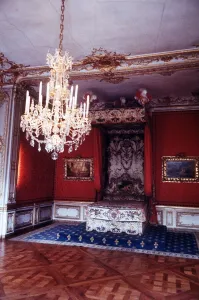 00007 Prints: France Paris The Queens bed chamber in the Palace of Versailles Crystal chandelier