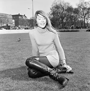Francoise Hardy, french singer relaxes in the spring sunshine, Hyde Park, London