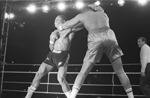 01428 Prints: FRANK BRUNO VS TIM WITHERSPOON FIGHTING FOR THE WBA HEAVYWEIGHT TITLE - 19 / 07 / 1986