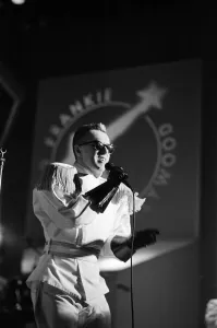 01172 Prints: Frankie Goes To Hollywood performing in concert, Holly Johnson pictured on stage