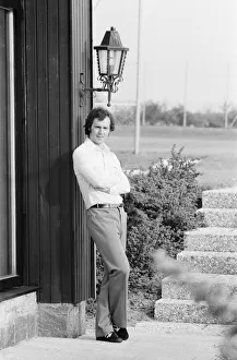 01165 Prints: Franz Beckenbauer Bayern Munich and West Germany Captain is interviewed by Mirror