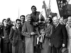 The Open Prints: Fred Daly wins The British Open Golf Championship at Holylake, 4th July 1947