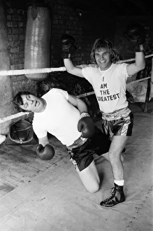 Freddie Starr is in training for a verbal punch-up with world heavyweight champion