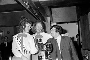 Images Dated 1st January 1972: Freddie Trueman at the new Saxon Motor hotel, Ainley Top, Huddersfield
