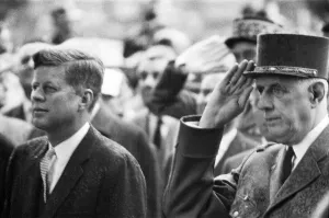 00489 Prints: French leader Charles de Gaulle & John F Kennedy during the American President