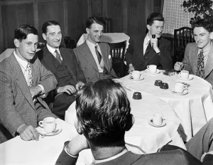 Frogmens Reunion for World War Two heroes awarded the Victoria Cross