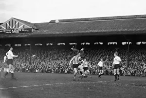 00326 Prints: Fulham 3 v. Sheffield United 1. League match Macedo