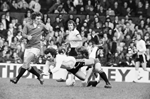 Fulham 6 v. Leyton Orient 1 Former England captain Bobby Moores last match