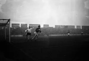 Fulham v Nottingham Forest Football December 1956 Fulham Goalkeeper Black saves a