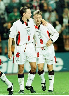 Gareth Southgate consoles David Batty at World Cup 1998 after his penalty