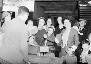 Gas Masks Prints: Gas mask distribution and fitting in Birmingham in the months running up to the outbreak