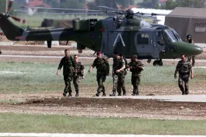 Commander Prints: General Mike Jackson arrives at French Base Kumanovo from Belgrade during talks
