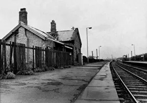 Tracks Prints: A general view of the derelict Willington Quay Railway Station