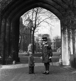 Geoffrey Harcup, aged 4 years with Yeoman Warder David Sprake, 84