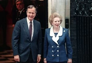 Images Dated 1st June 1989: George Bush and Margaret Thatcher outside No. 10 June 1989