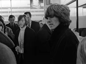 00085 Prints: George Harrison and John Lennon off to India 15 February 1968