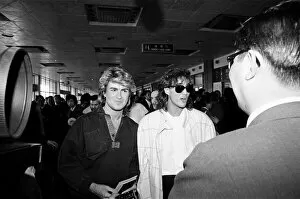 Images Dated 1st April 1985: George Michael and Andrew Ridgeley of British pop group Wham