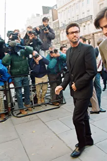 Suit Prints: George Michael arriving at the Law Courts for his legal battle with Sony