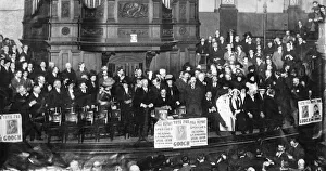 Meeting Prints: George Peabody Gooch flanked by the Father Willis organ addresses a packed Reading town