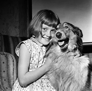 Collie Prints: Girl gets RSPCA bravery award. Eight-year-old Margaret O Connor of Denton, Manchester