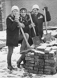 Apprentices Prints: Girls on a Manpower Services Commission task force in 1986, (left to right), Julie Strong