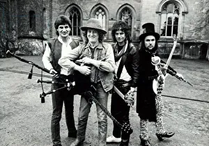 00095 Prints: Glam Rock group Slade posing for photographs at Eastnor Castle, near Ledbury