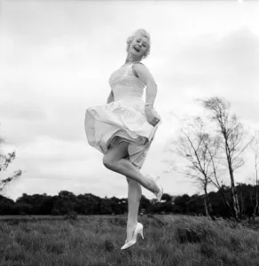 Glamour Orrena Elder, 22 TV. Topper, Dancing Show. M4470-007