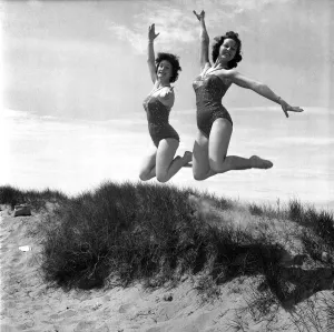 Excercise Prints: Glamour showgirl. You just can t keep showgirls Lynn Paton and Vera Williamson