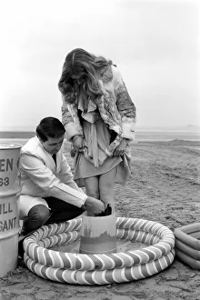 Glamour / Unusual / Humour: New detergent for removal of oil publicity stunt. Miss U. K
