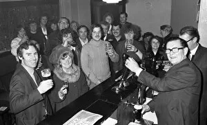 Images Dated 14th November 1978: Glasses are raised in a farewell toast to The Vine at Lozells, Birmingham