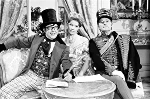 Television Studios Prints: Glenda Jackson, Guest Stars on the Morecambe & Wise Christmas Special