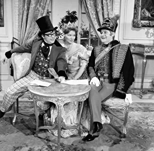 Glenda Jackson, Guest Stars on the Morecambe & Wise Christmas Special