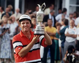Lifting Prints: US golfer Mark Calcavecchia wins the 1989 Open Championship at the Royal Troon Golf Club
