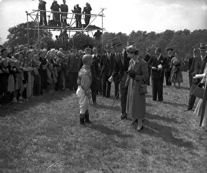 Gordon Richards in congratulated by Queen Elizabeth and the Duke of Edinburgh 7th