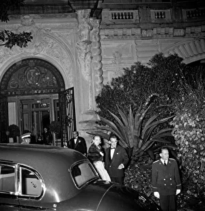 01502 Prints: Grace Kelly and Prince Rainier of Monaco at Monte Carlo Casino to celebrate their
