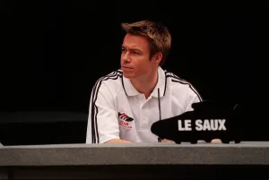 00237 Prints: Graeme Le Saux Football May 98 Chelsea / England footballer launching