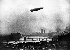 The Graf Zeppelin D-LZ127 powered by five Maybach 550hp engines