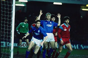 Graham Roberts (C) March 1988 hands raised Rangers v