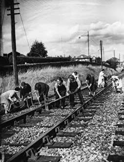 Rail Prints: Grandmothers working on the railway lines during the Second World War