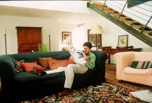 Griff Rhyss Jones comedian / Actor relaxing at his home dbase msi A©Mirrorpix