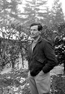 Pilot Prints: Group captain Peter Townsend. 10th March 1955 Local Caption G1280-6