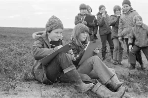 00920 Prints: Guisborough Schoolchildren orienteering in Wharfedale, one of the Yorkshire Dales in